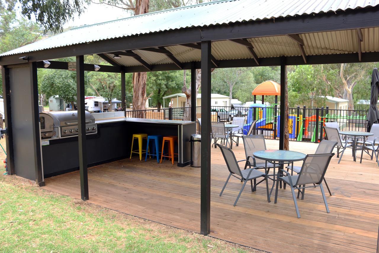 Adelaide Brownhill Creek Tourist Park Hotel Exterior photo
