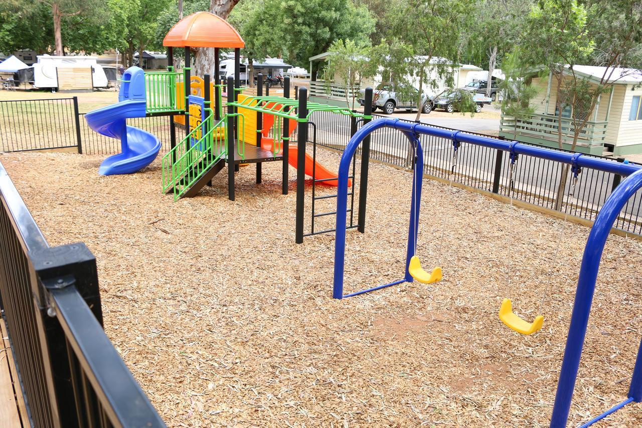 Adelaide Brownhill Creek Tourist Park Hotel Exterior photo